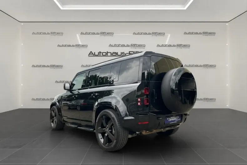 Land Rover Defender din 2024 cu 45.000 km - oferta LAN181632 - foto 4