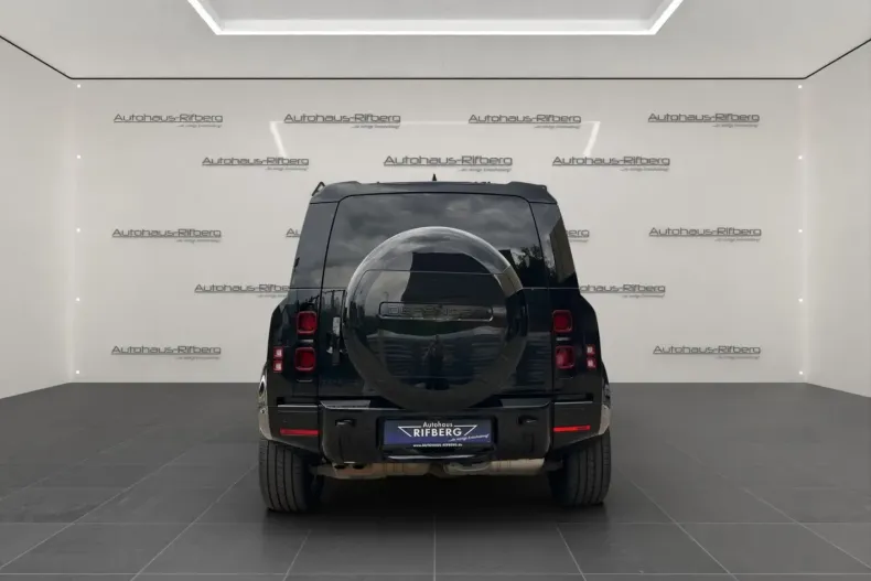 Land Rover Defender din 2024 cu 45.000 km - oferta LAN181632 - foto 5