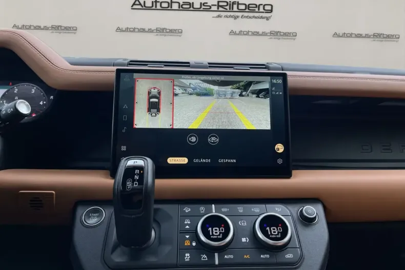 Land Rover Defender din 2024 cu 45.000 km - oferta LAN181632 - foto 18