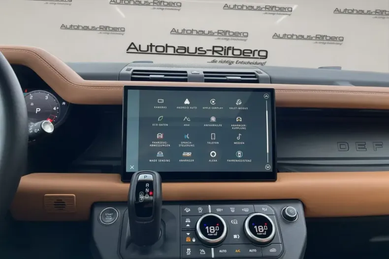 Land Rover Defender din 2024 cu 45.000 km - oferta LAN181632 - foto 20