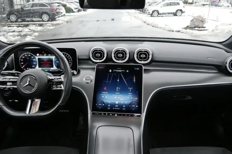 Mercedes-Benz C 300 (Clasa C) din 2022 cu 51.740 km - oferta MER181636 - foto 12