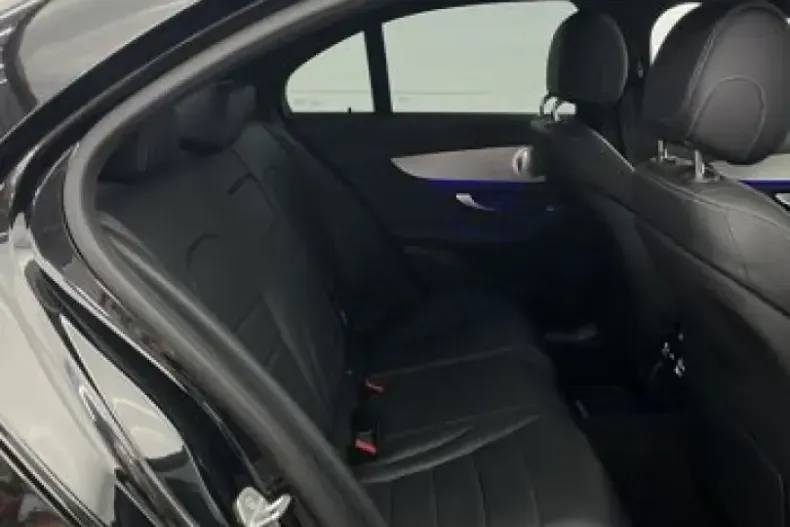Mercedes-Benz C 300 (Clasa C) din 2021 cu 89.558 km - oferta MER181640 - foto 9