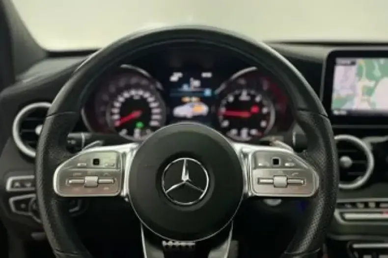 Mercedes-Benz C 300 (Clasa C) din 2021 cu 89.558 km - oferta MER181640 - foto 23