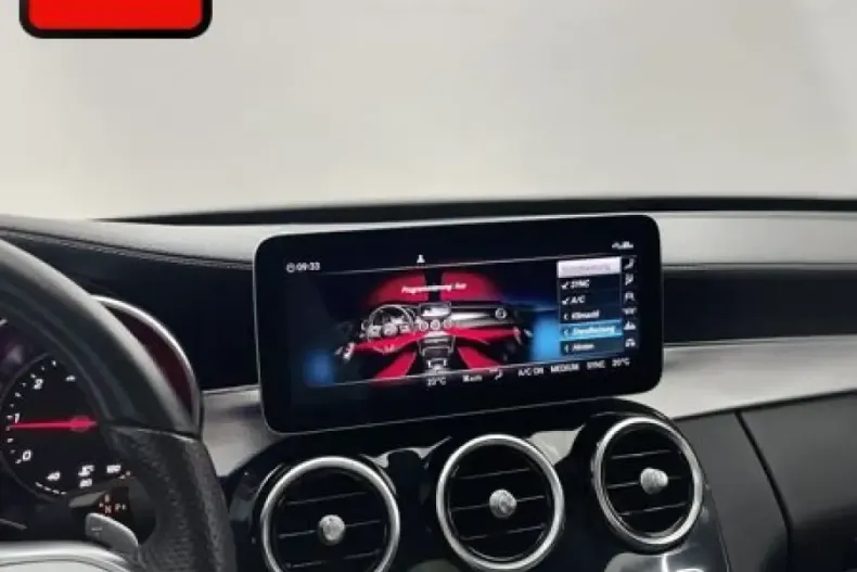 Mercedes-Benz C 300 (Clasa C) din 2021 cu 89.558 km - oferta MER181640 - foto 29