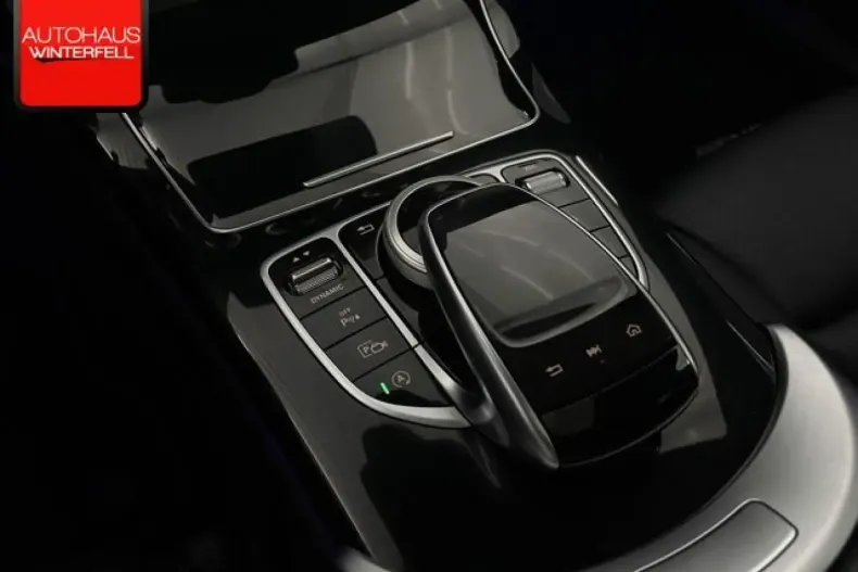 Mercedes-Benz C 300 (Clasa C) din 2021 cu 89.558 km - oferta MER181640 - foto 36