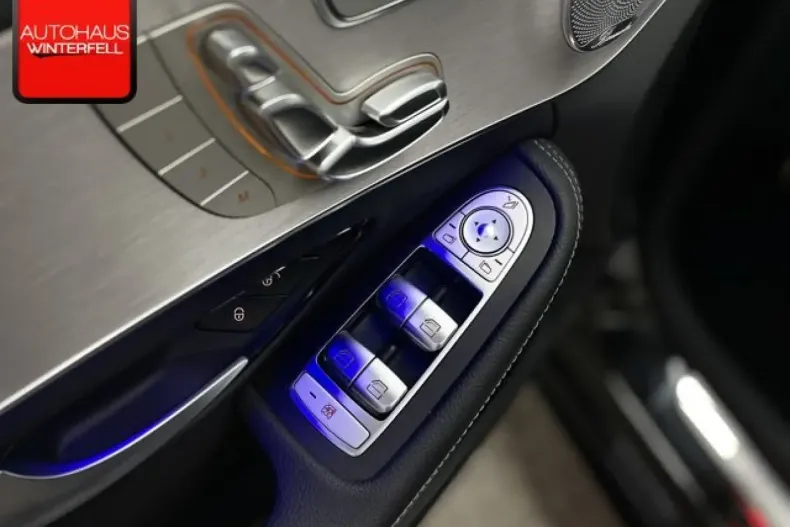 Mercedes-Benz C 300 (Clasa C) din 2021 cu 89.558 km - oferta MER181640 - foto 38