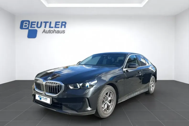 BMW 520 (Seria 5) din 2025 cu 21.945 km - oferta BMW181643 - foto 1