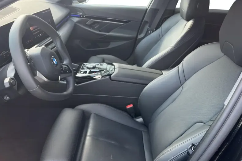 BMW 520 (Seria 5) din 2025 cu 21.945 km - oferta BMW181643 - foto 12