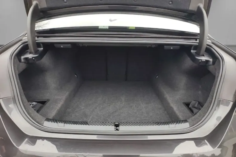 BMW 520 (Seria 5) din 2024 cu 52.900 km - oferta BMW181645 - foto 13