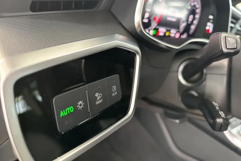 Audi A6 din 2023 cu 33.308 km - oferta AUD181647 - foto 18