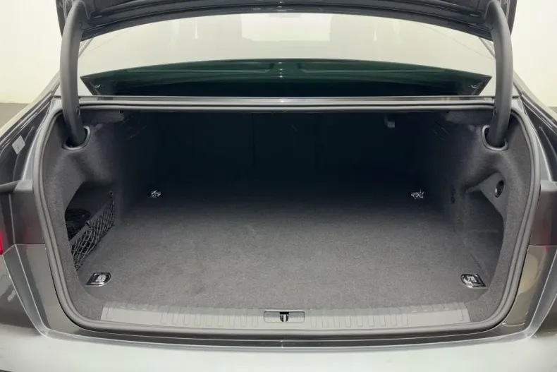 Audi A6 din 2023 cu 21.800 km - oferta AUD181648 - foto 13