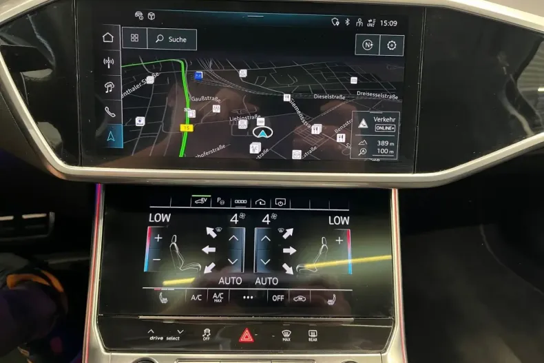 Audi A6 din 2023 cu 30.990 km - oferta AUD181651 - foto 13