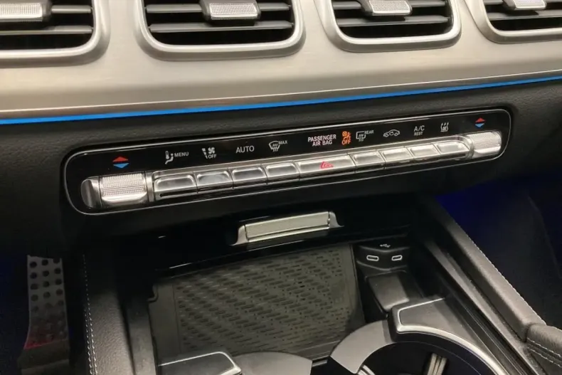 Mercedes-Benz GLE 350 (Clasa GLE) din 2024 cu 18.500 km - oferta MER181654 - foto 10