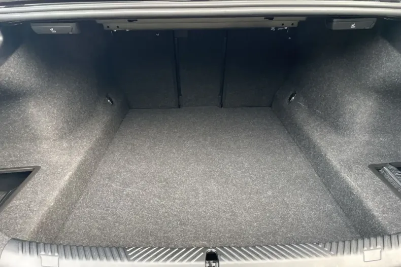 BMW 520 (Seria 5) din 2024 cu 74.432 km - oferta BMW181657 - foto 16