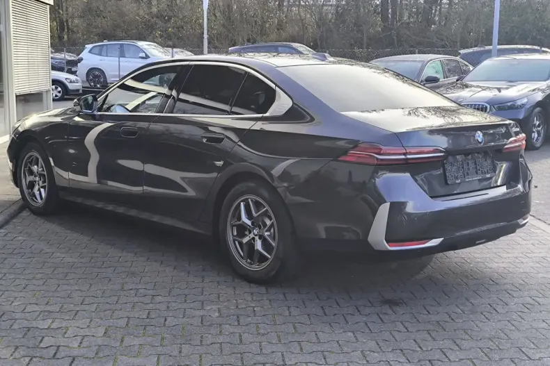 BMW 520 (Seria 5) din 2024 cu 50.000 km - oferta BMW181659 - foto 2