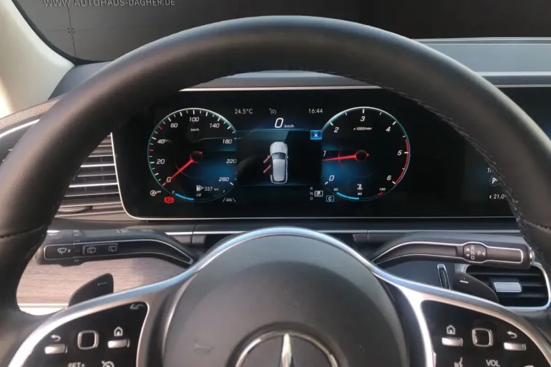 Mercedes-Benz GLE 300 (Clasa GLE) din 2024 cu 23.900 km - oferta MER181660 - foto 11