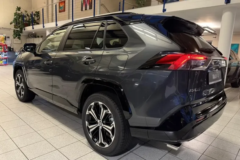 Toyota RAV4 din 2025 cu 50 km - oferta TOY181661 - foto 8