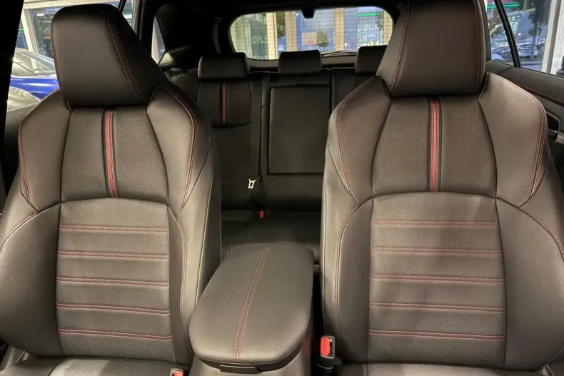 Toyota RAV4 din 2025 cu 50 km - oferta TOY181661 - foto 13