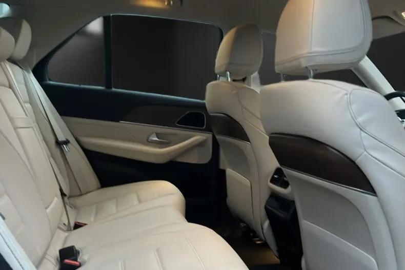 Mercedes-Benz GLE 350 (Clasa GLE) din 2021 cu 79.998 km - oferta MER181664 - foto 18