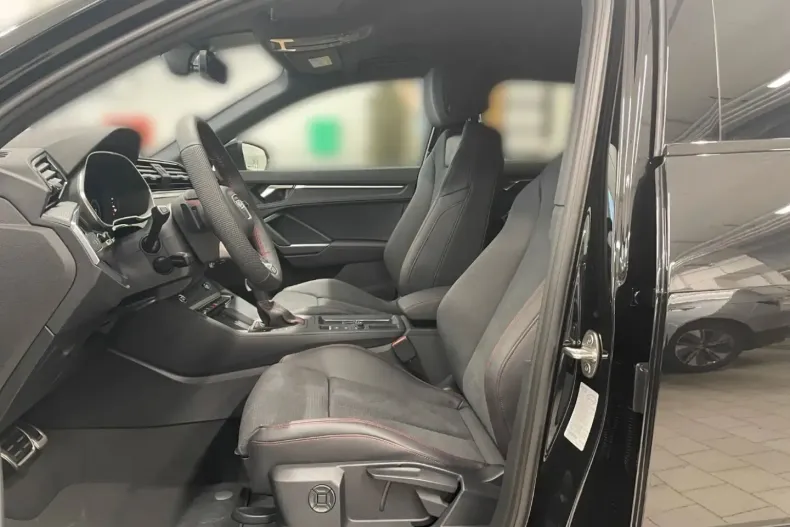 Audi Q3 din 2025 cu 13.160 km - oferta AUD181667 - foto 9