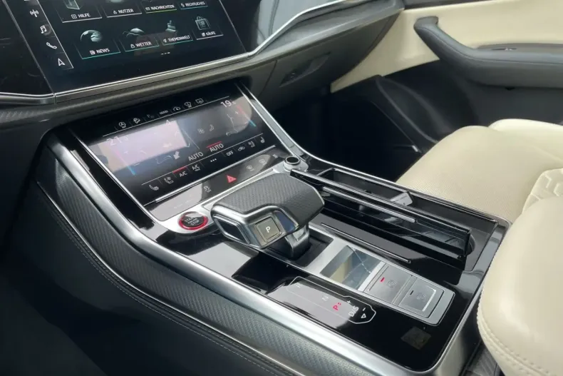 Audi RSQ8 din 2022 cu 51.550 km - oferta AUD181668 - foto 19