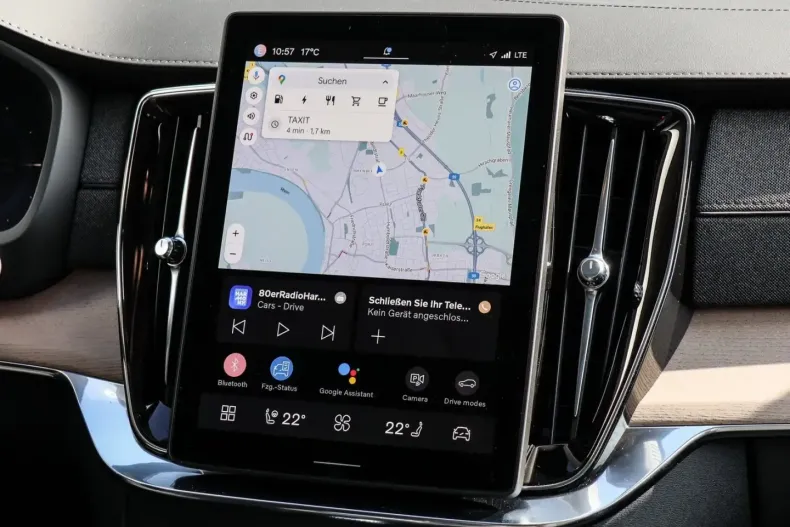 Volvo XC90 din 2025 cu 7.500 km - oferta VOL181669 - foto 7