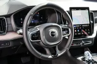 Volvo XC90 din 2025 cu 7.500 km - oferta VOL181669 - foto 8