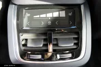 Volvo XC90 din 2022 cu 54.999 km - oferta VOL181671 - foto 17