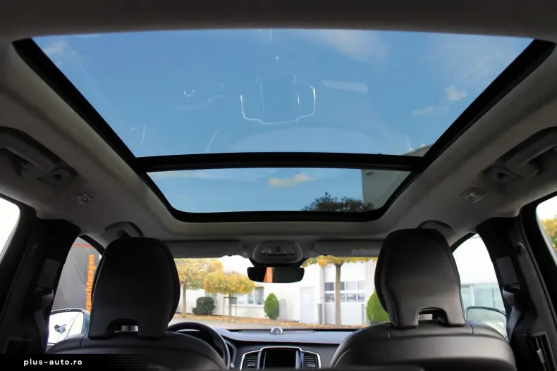 Volvo XC90 din 2022 cu 54.999 km - oferta VOL181671 - foto 22