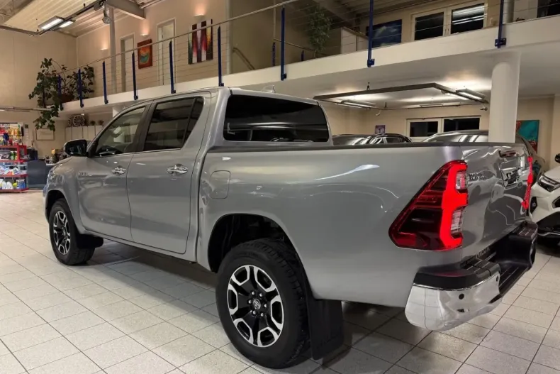 Toyota Hilux din 2023 cu 33.520 km - oferta TOY181672 - foto 9