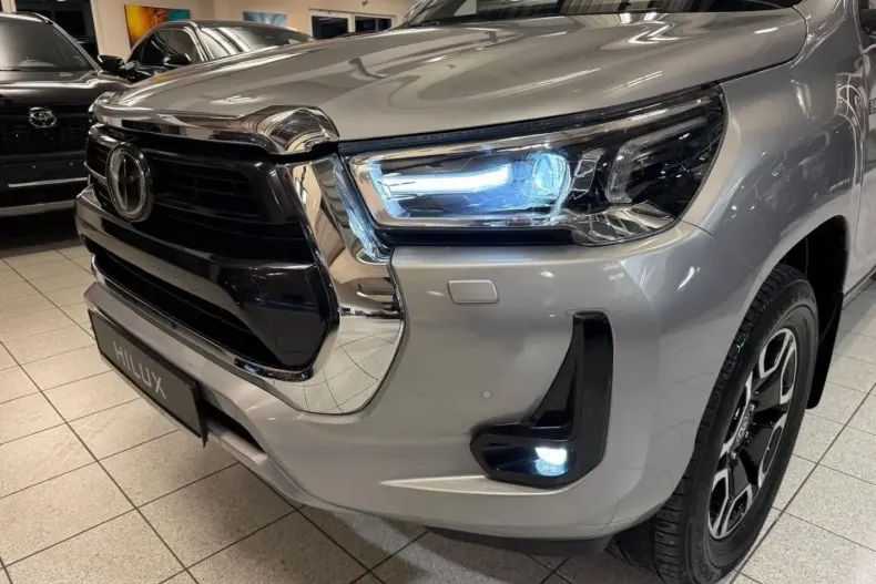 Toyota Hilux din 2023 cu 33.520 km - oferta TOY181672 - foto 15