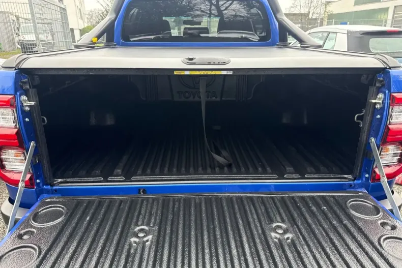 Toyota Hilux din 2024 cu 48.280 km - oferta TOY181674 - foto 14