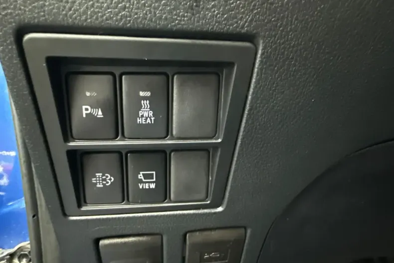 Toyota Hilux din 2024 cu 48.280 km - oferta TOY181674 - foto 22