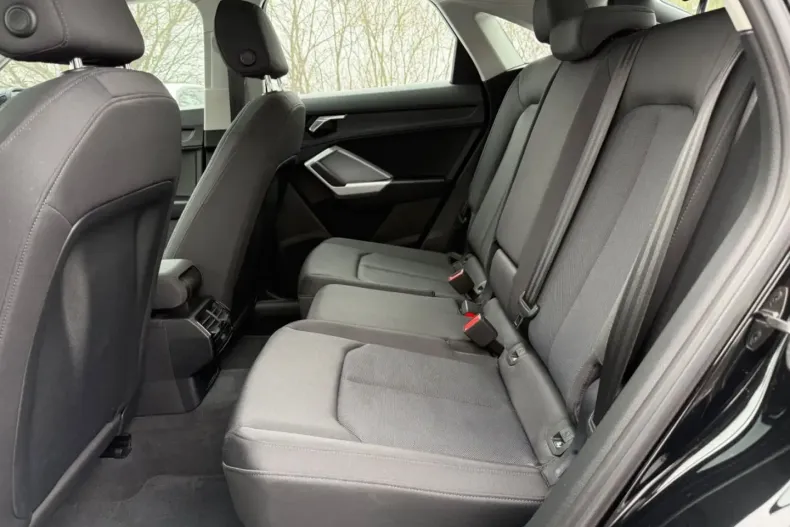 Audi Q3 din 2023 cu 42.214 km - oferta AUD181678 - foto 10