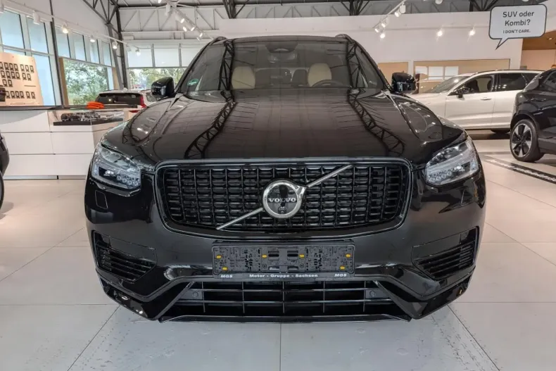 Volvo XC90 din 2023 cu 12.000 km - oferta VOL181679 - foto 2