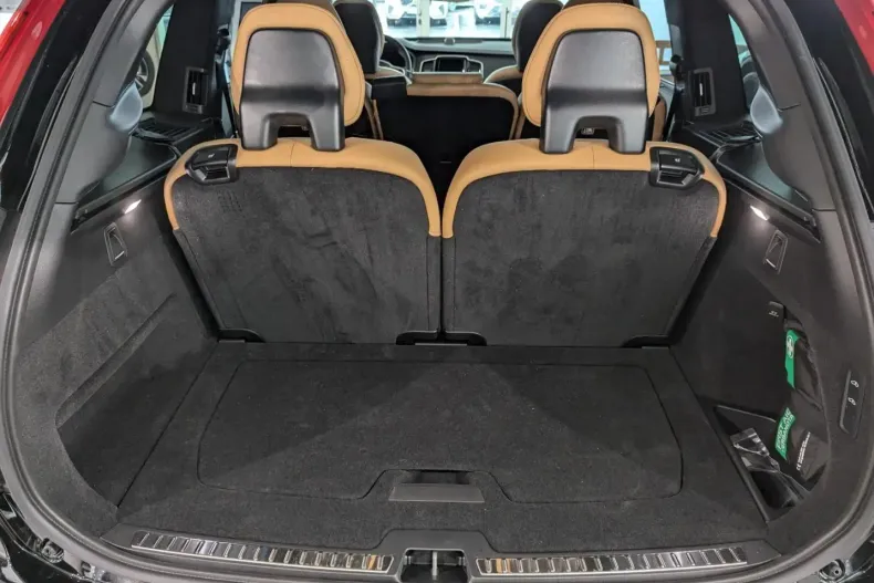 Volvo XC90 din 2023 cu 12.000 km - oferta VOL181679 - foto 16