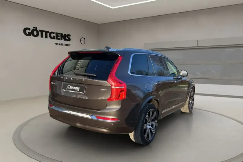 Volvo XC90 din 2023 cu 85.164 km - oferta VOL181680 - foto 4