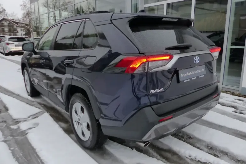 Toyota RAV4 din 2021 cu 51.990 km - oferta TOY181690 - foto 3