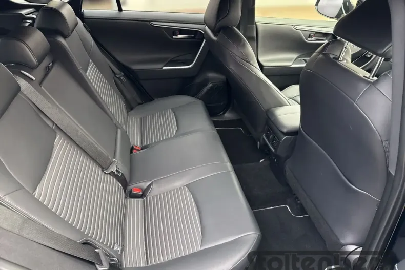 Toyota RAV4 din 2021 cu 83.200 km - oferta TOY181691 - foto 9