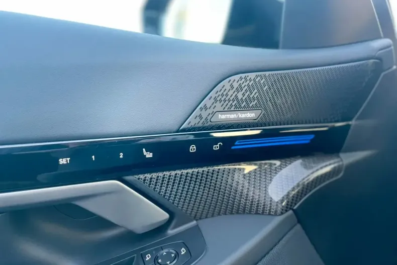 BMW 520 (Seria 5) din 2025 cu 24.300 km - oferta BMW181693 - foto 12