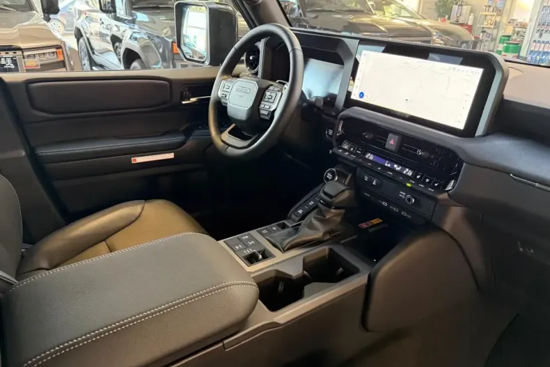 Toyota Land Cruiser din 2025 cu 50 km - oferta TOY181694 - foto 11