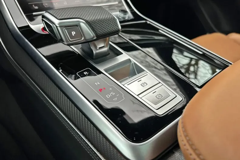 Audi RSQ8 din 2024 cu 43.590 km - oferta AUD181697 - foto 19