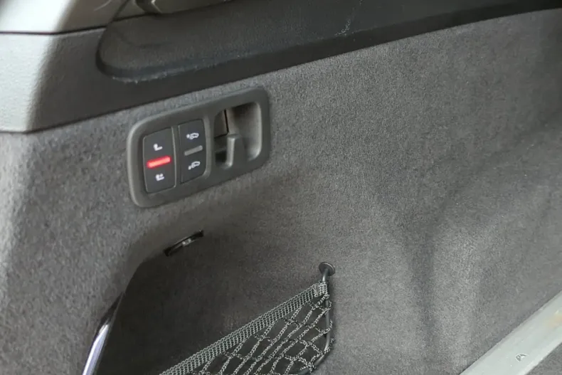 Audi SQ7 din 2022 cu 24.500 km - oferta AUD181698 - foto 24