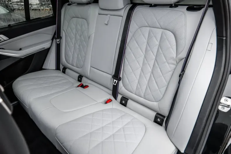 BMW X5 (Seria X) din 2025 cu 29.067 km - oferta BMW181699 - foto 11