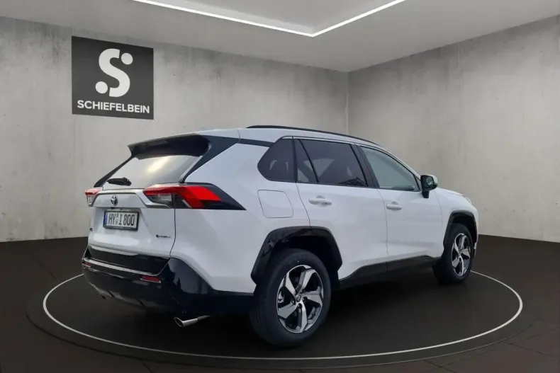 Toyota RAV4 din 2025 cu 3.900 km - oferta TOY181701 - foto 4