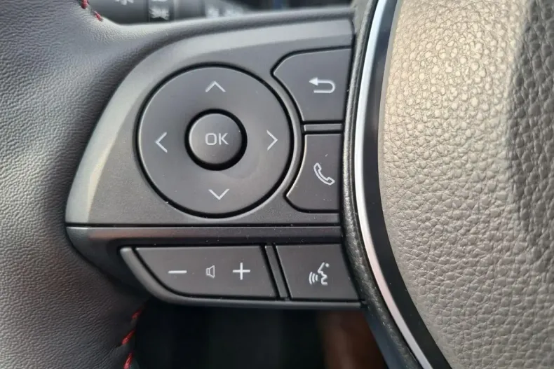 Toyota RAV4 din 2025 cu 3.900 km - oferta TOY181701 - foto 24