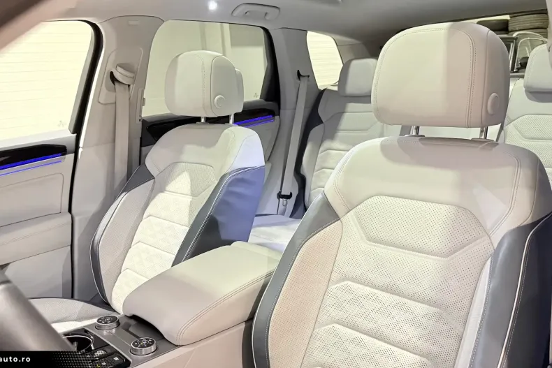 Volkswagen Touareg din 2022 cu 103.130 km - oferta VOL181707 - foto 24