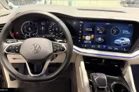 Volkswagen Touareg din 2022 cu 103.130 km - oferta VOL181707 - foto 35