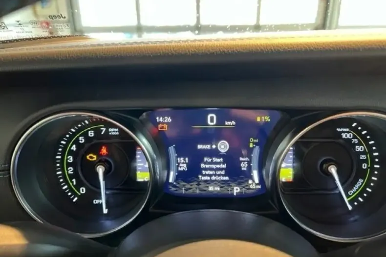 Jeep Wrangler din 2023 cu 13.405 km - oferta JEE181709 - foto 18