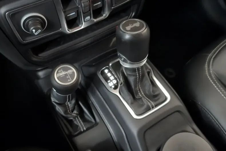 Jeep Wrangler din 2022 cu 37.693 km - oferta JEE181710 - foto 16